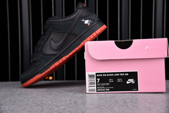 nike sb dunk low black pigeon - 883232-008