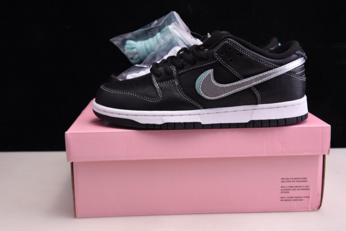 nike sb dunk low Di*m*nd s*pply co black Di*m*nd bv1310-001
