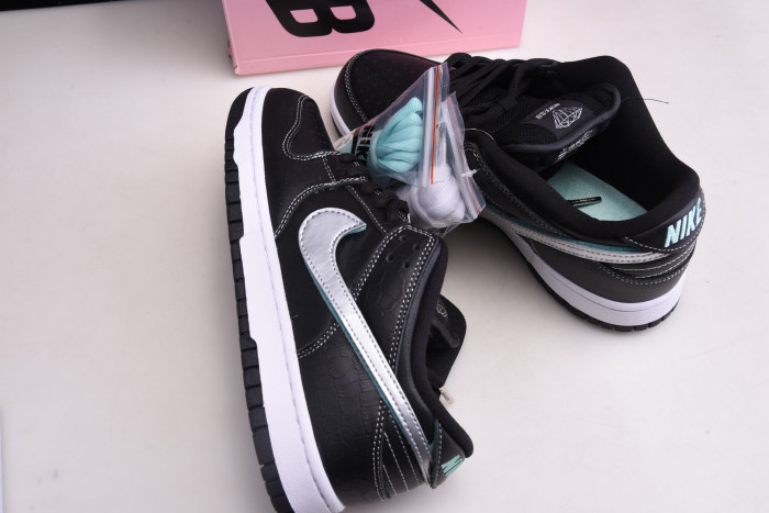 nike sb dunk low Di*m*nd s*pply co black Di*m*nd bv1310-001
