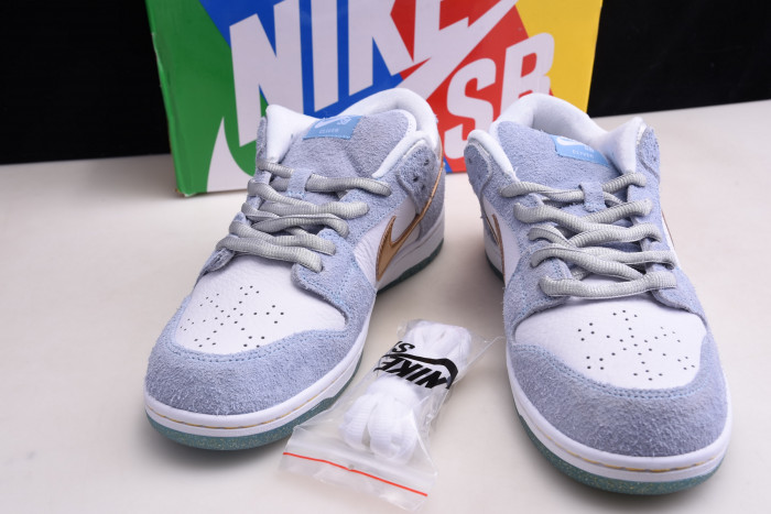 sean cliver x nike sb dunk low dc9936-100