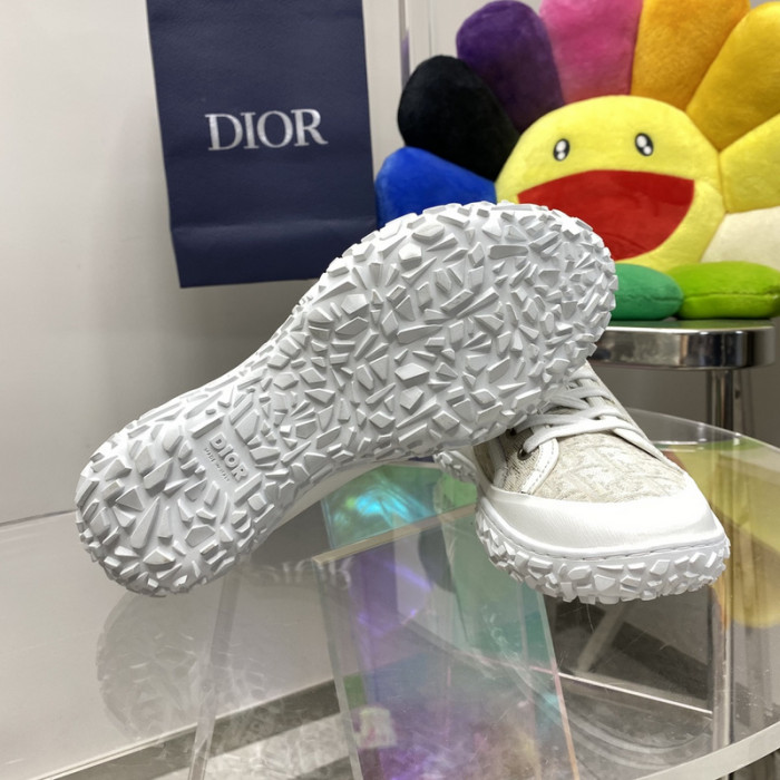 dr b28 low-top sneakers