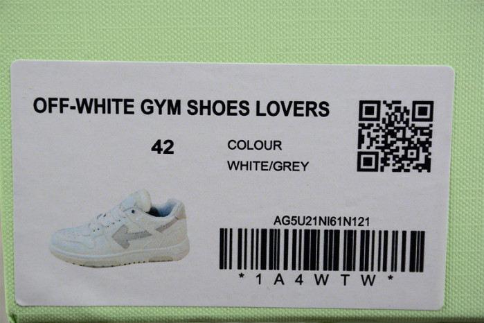 ofw out of office low-top leather sneakers 22100804