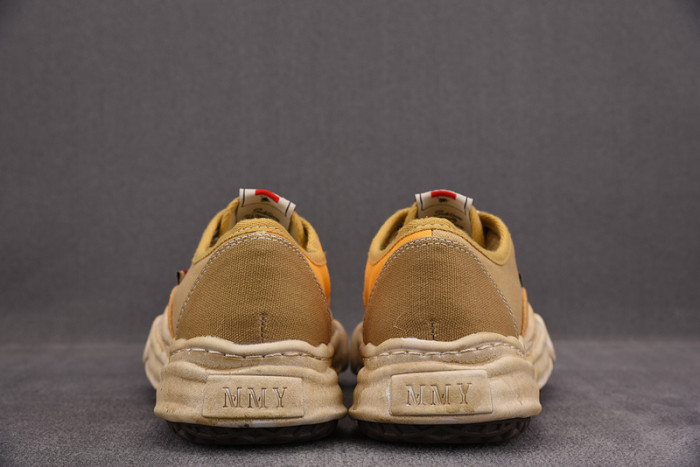 Ma*s*n mihara yasuhiro sneaker