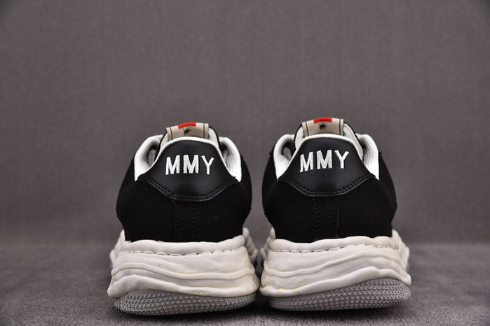 Ma*s*n mihara yasuhiro sneaker