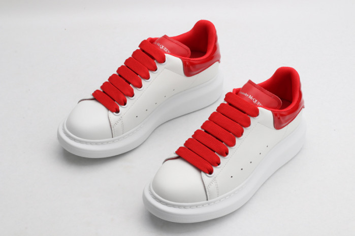 alex mcqu sneakers