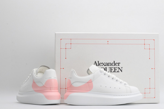alex mcqu sneakers