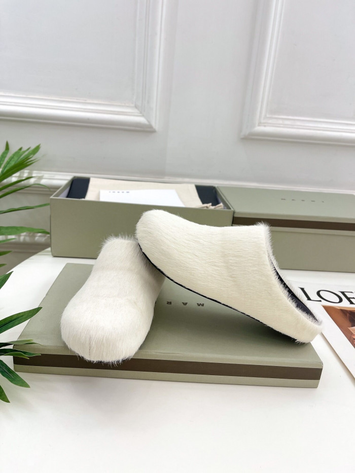 marni fussbett sabot loafers