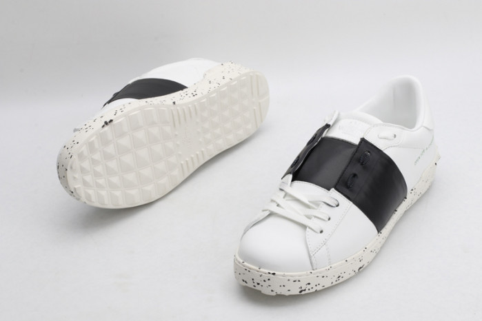 v*lentino sneaker