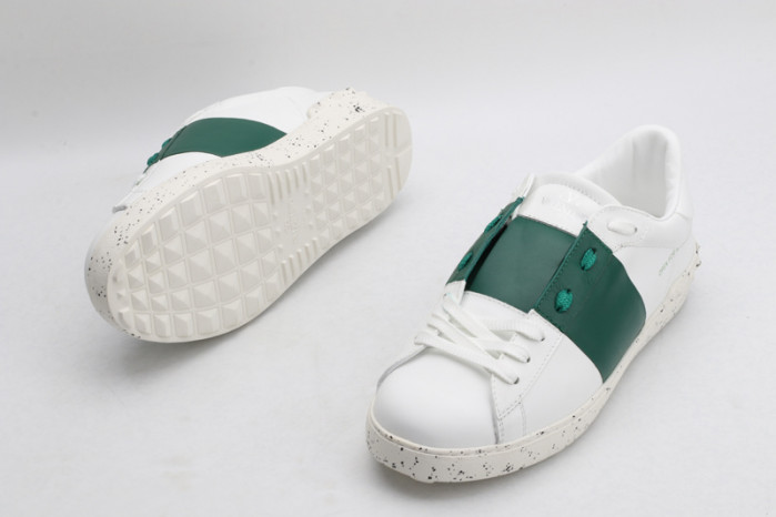 v*lentino sneaker