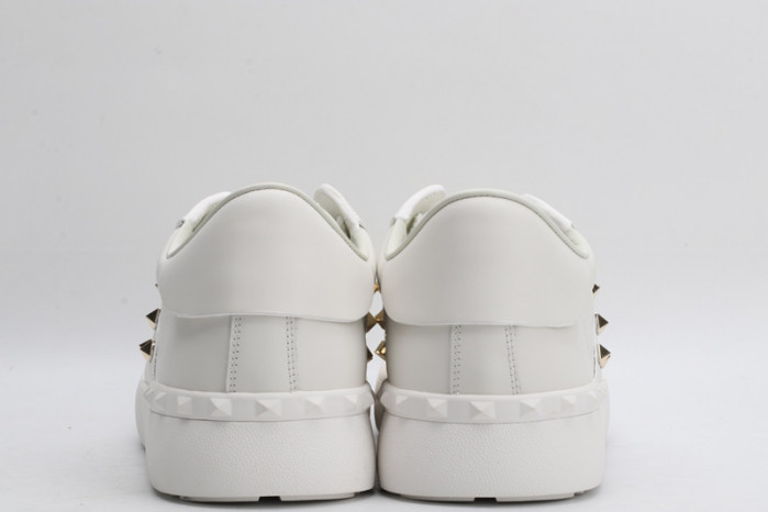v*lentino sneaker