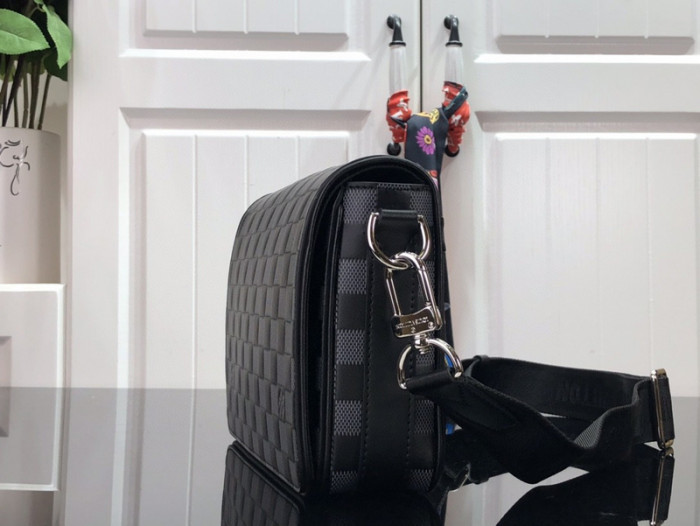 LU VI BAG 23.5x14x5cm