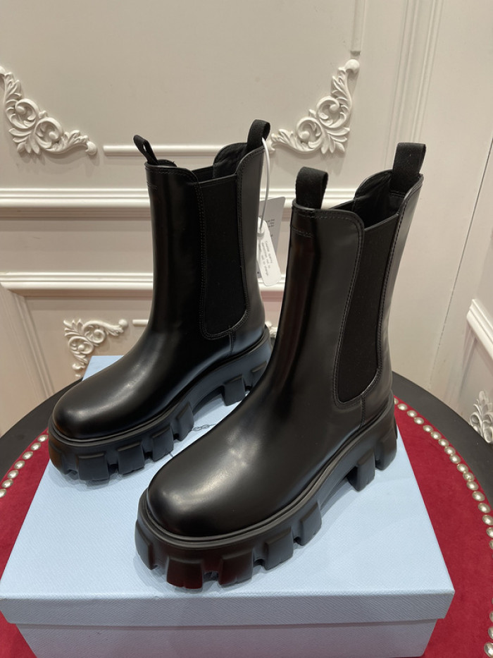 prad boots