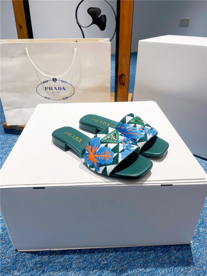 prad slippers