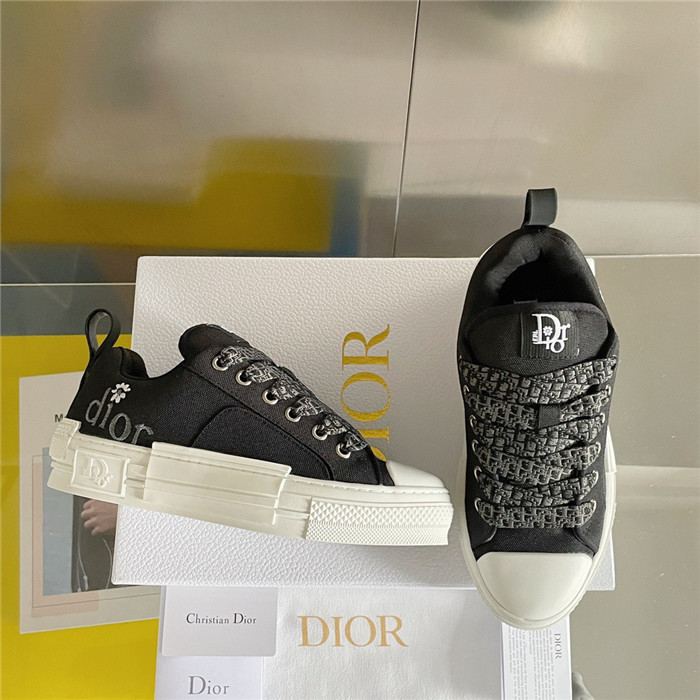 dr b23 sneakers