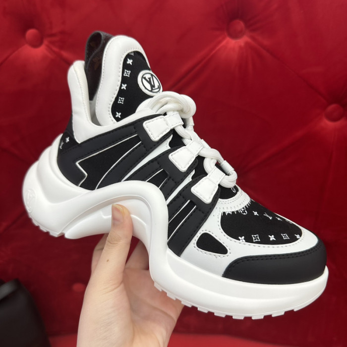 lovt archlight sneaker