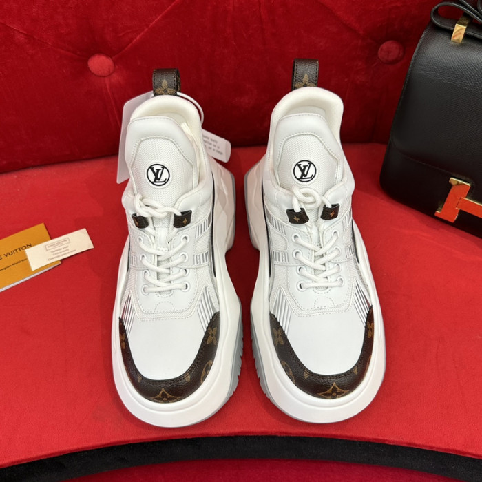 lovt archlight sneaker