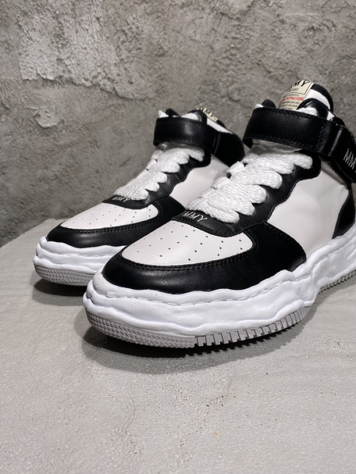 Ma*s*n mihara yasuhiro sneaker