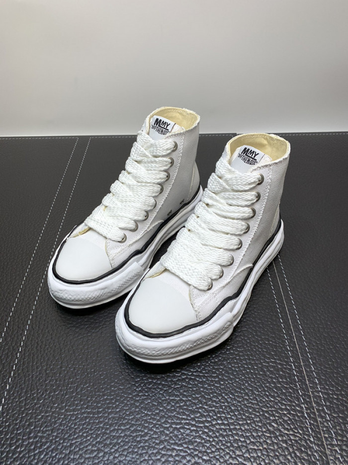 Ma*s*n mihara yasuhiro sneaker