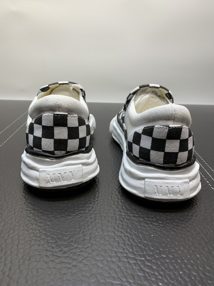 Ma*s*n mihara yasuhiro sneaker