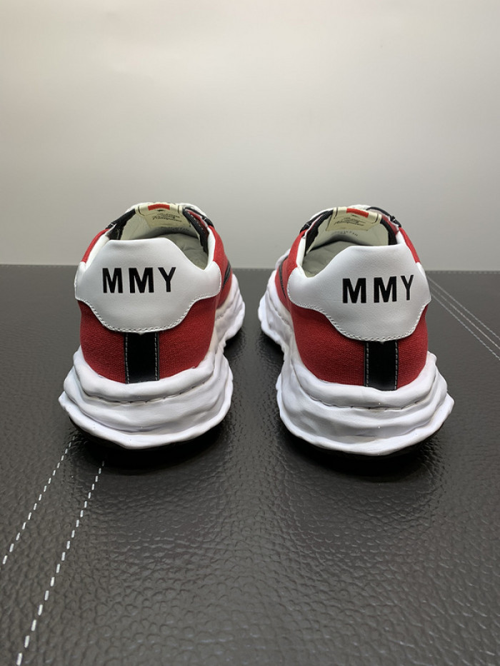 Ma*s*n mihara yasuhiro sneaker