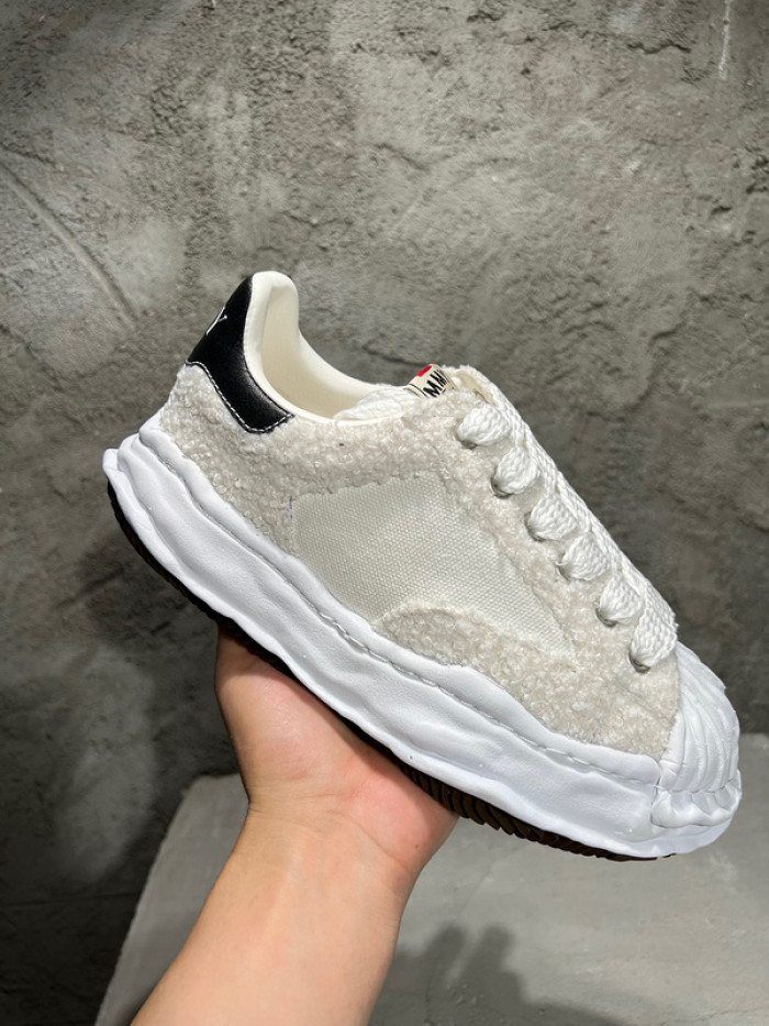Ma*s*n mihara yasuhiro sneaker