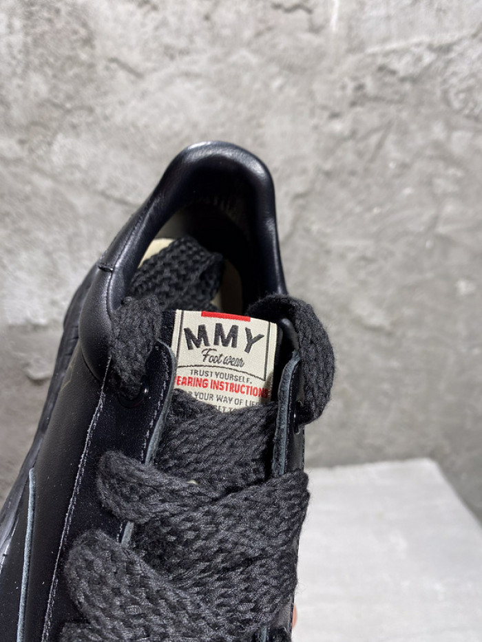 Ma*s*n mihara yasuhiro sneaker