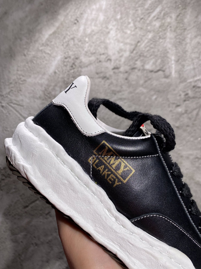 Ma*s*n mihara yasuhiro sneaker