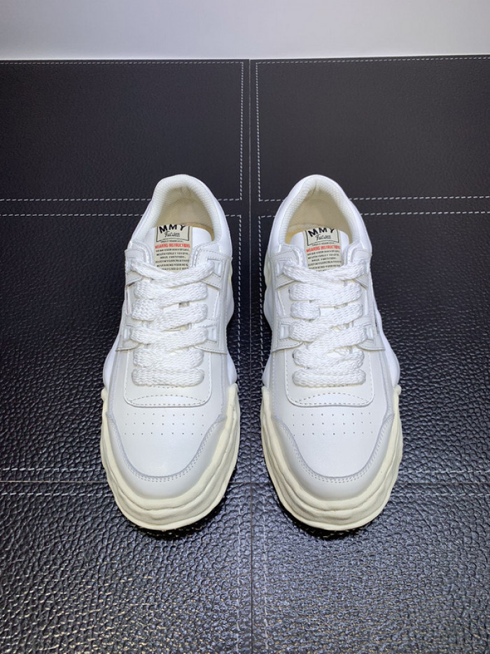 Ma*s*n mihara yasuhiro sneaker