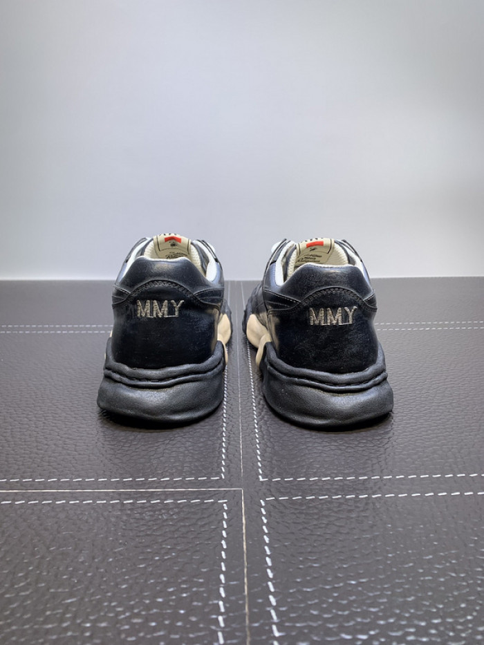 Ma*s*n mihara yasuhiro sneaker