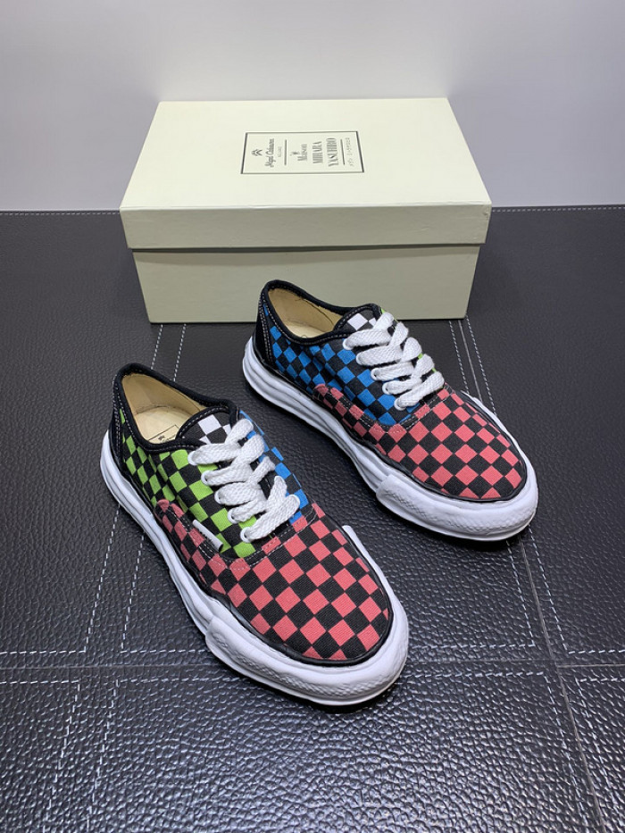 Ma*s*n mihara yasuhiro sneaker