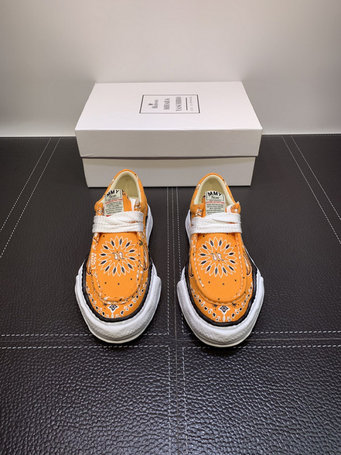 Ma*s*n mihara yasuhiro sneaker