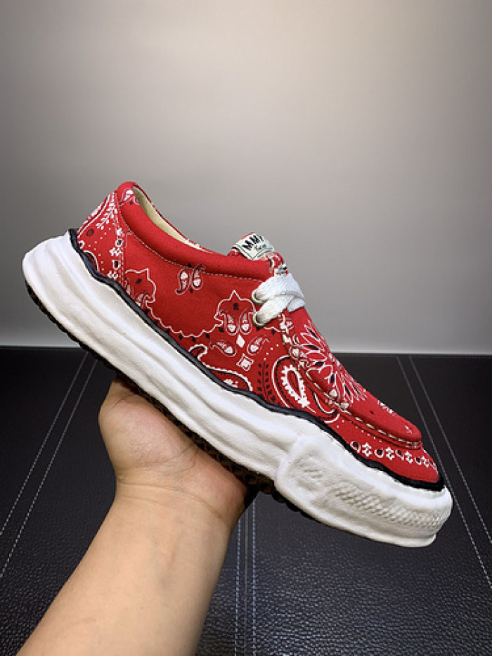 Ma*s*n mihara yasuhiro sneaker