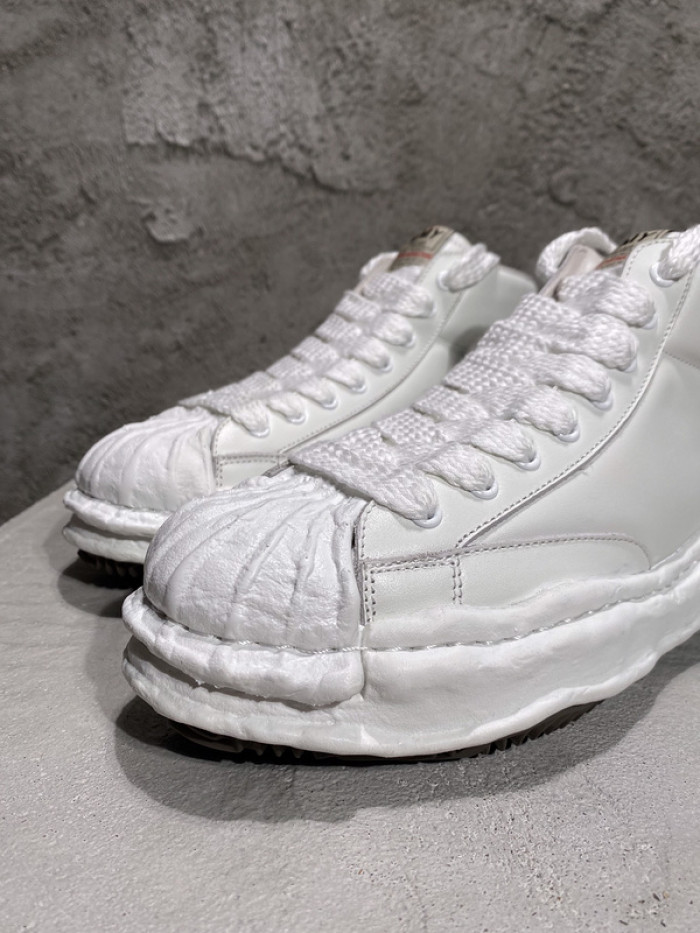 Ma*s*n mihara yasuhiro sneaker