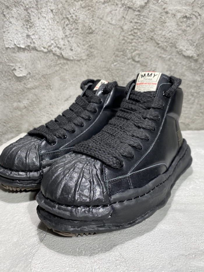 Ma*s*n mihara yasuhiro sneaker