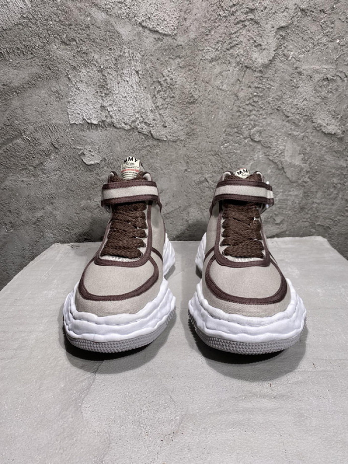 Ma*s*n mihara yasuhiro sneaker