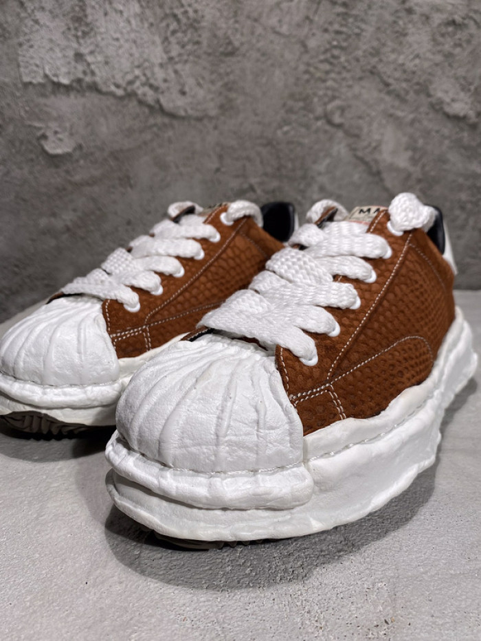 Ma*s*n mihara yasuhiro sneaker
