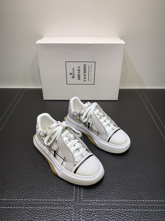 Ma*s*n mihara yasuhiro sneaker