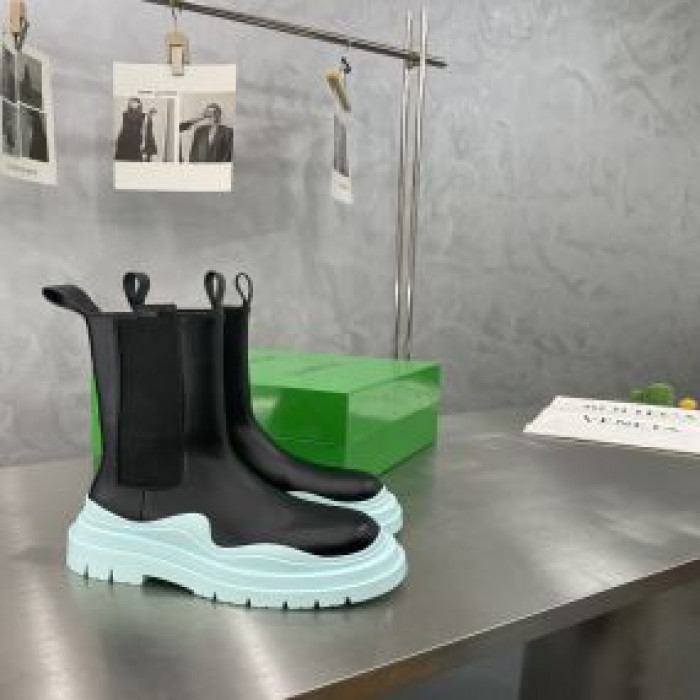 bo*te*ga Ve*ne*ta boots