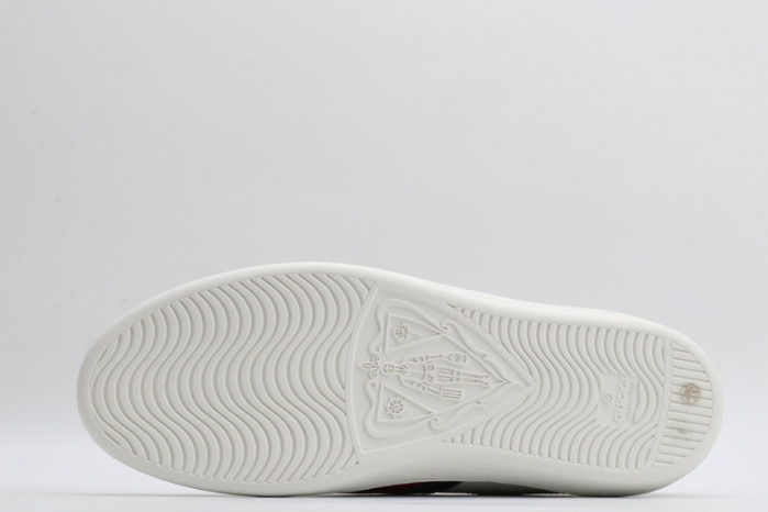 gi ace embroidered low-top sneaker 23110221