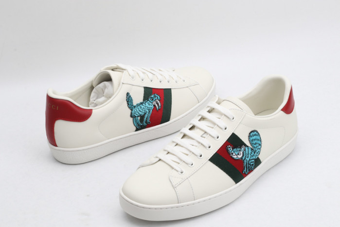 gi ace embroidered low-top sneaker