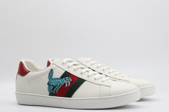 gi ace embroidered low-top sneaker