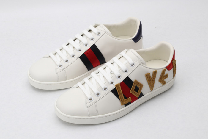 gi ace embroidered low-top sneaker