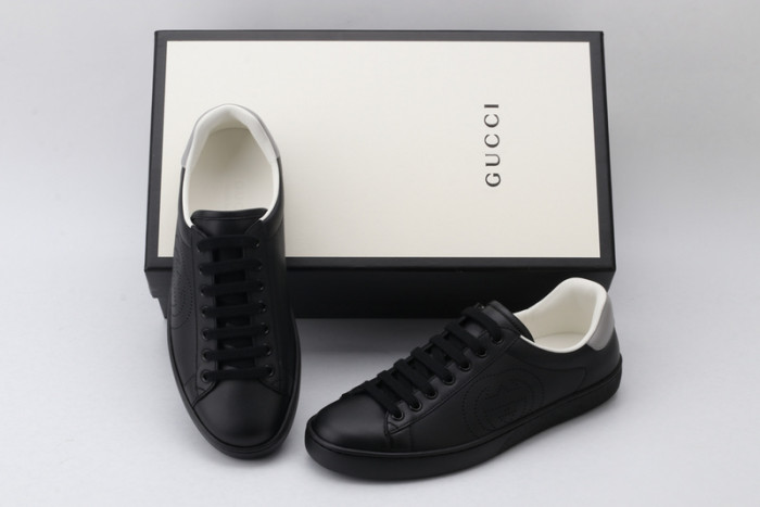 gi ace embroidered low-top sneaker