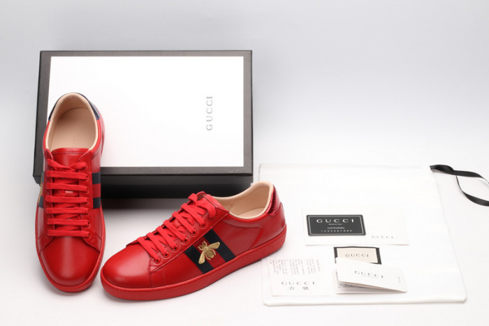 gi ace embroidered low-top sneaker