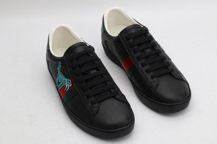 gi ace embroidered low-top sneaker