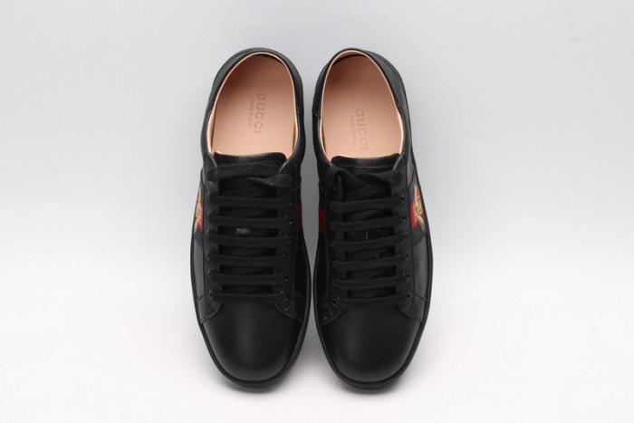 gi ace embroidered low-top sneaker