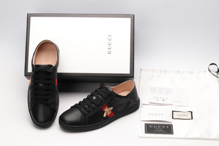 gi ace embroidered low-top sneaker