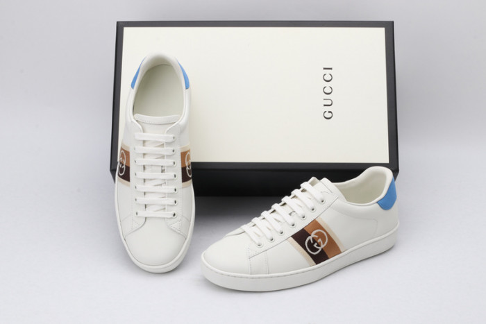 gi ace embroidered low-top sneaker