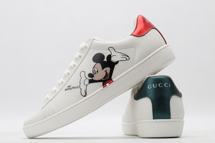 gi ace embroidered low-top sneaker