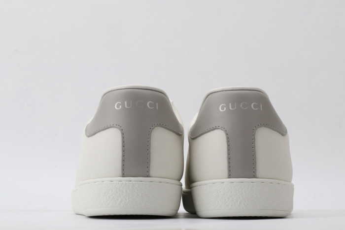 gi ace embroidered low-top sneaker